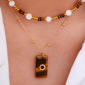 Collar Personalizado de Acero Inoxidable de Alta Calidad, Nuevo Colgante Cuadrado Grueso con Piedra Natural Grande, Accesorio Transfronterizo - Product Image 1