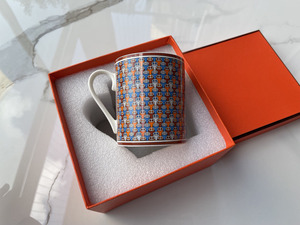 Vintage Printed Pig Nose Pattern Bone China <b>Cup</b> Suitable For Office Afternoon Tea Gifts Wholesale Supply - Product Image 3