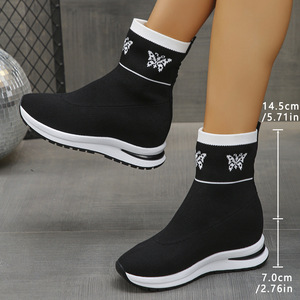 <span class=keywords><strong>Bottes</strong></span> <span class=keywords><strong>chaussettes</strong></span> d'hiver pour femmes de grande <span class=keywords><strong>taille</strong></span> 2025 nouveau tricoté à semelle épaisse sans lacet hauteur courte augmentant la maille supérieure - Product Image 2