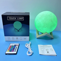 Popular soporte de madera Control táctil remoto 16 colores recargable 3D levitando LED Luna luces de noche lámpara Lunar bola redonda