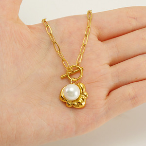 Zogxin Pearl Necklace Gold Plated Flower Pendant Clavicle Chain For Women Everyday Wear - Product Image 3
