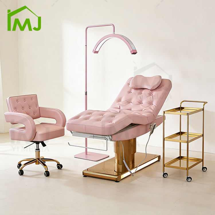 822 Lit+Chaise+Lumière+Chariot