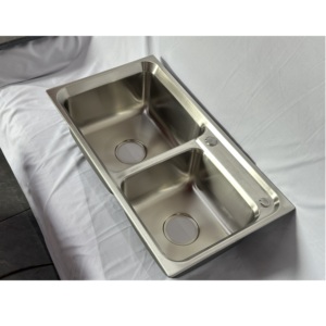 Fregadero de cocina Leimanxi, fregadero doble, acero inoxidable SUS304, superficie mate esmerilada, diseño de trefilado para uso en escenario de cocina - Product Image 5