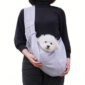 Bolso Bandolera de Moda para Mascotas con Bolsillo para Gatos y Perros Pequeños de hasta 15 Libras, Manos Libres, Portátil, para Viajes al Aire Libre, Regalo Promocional - Product Image 2