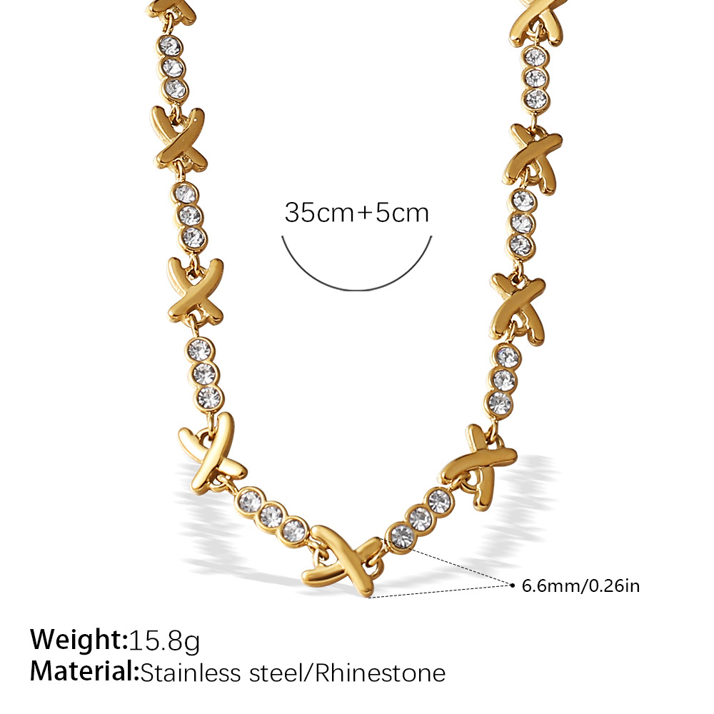 XL486WEG White Diamond Gold Necklace