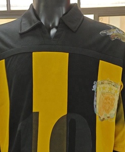 Camiseta de fútbol retro de secado rápido transpirable de 100% algodón con estampado digital suelto de último diseño personalizado para hombre - Product Image 2