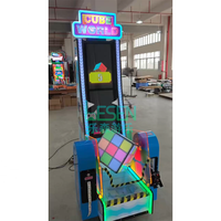 Machine de jeu d'arcade à monnayeur Cube World pour le divertissement, jeu de billets de récompense, et divertissement commercial avec cubes roulants pour centre de jeux