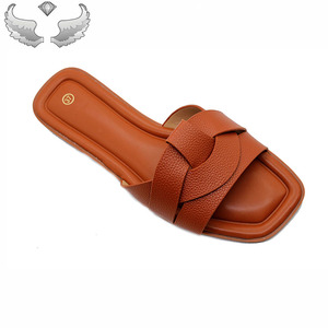 Sandalias y Pantuflas de Playa Modernas, Cómodas y Casuales para Mujer, Verano 2026 - Product Image 2