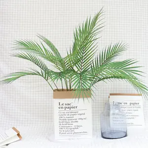 Paradise Palm Outdoor Indoor Home Ornamental Small Large Big Potted Plante Leaf Artificial Kwai Palm Leaf Plantas para la venta