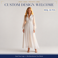 Robe chemise longue en mousseline micro-plissée vintage personnalisée, col rabattu, boutonnée, manches longues transparentes, coupe ample, fabrication sur mesure