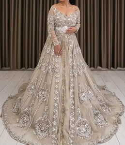 Elegante vestido de caftán étnico pesado Zardozi bordado hasta el suelo vestido para ocasiones especiales - Product Image 5