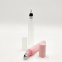 Brillant à lèvres OEM Tube à presser Emballage cosmétique souple Essence pour les yeux avec pointe en coton Crème pour les yeux Pointe de massage Bouteilles en plastique