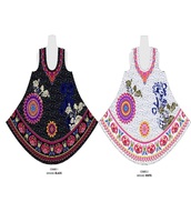 Tissu de robe imprimé parapluie indien traditionnel avec bordure florale artistique pour la robe Kurta des femmes et la collection de vêtements ethniques