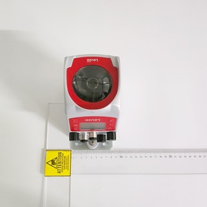 เซ็นเซอร์วัดระยะทางแบบออปติคอล Leuze รุ่น AMS 304i 40 IP65 สำหรับอุปกรณ์เครื่องจักร วิศวกรรมไฟฟ้า - Product Image 1