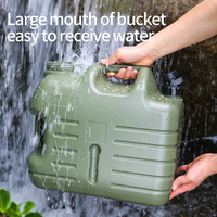 Seau à eau carré d'extérieur de 6,6 gallons (25 litres) en PE de qualité alimentaire avec robinet et couvercle, conteneur d'eau pour le camping, réservoir d'eau