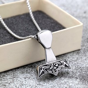 Nordic Retro Stainless Steel Men's Thor Hammer Pendant Necklace Gift Jewelry Geometric Design Asymmetry Pattern <b>Cross</b> Shape - Product Image 4