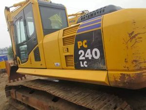 Japan Used Komatsu PC240 PC210-8 21 Ton <b>Excavator</b> Second Hand Komatsu PC240 PC210 PC220 <b>Excavator</b> <b>Machine</b> for Construction - Product Image 2