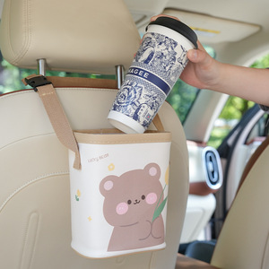 Bolsa de Almacenamiento para Asiento Trasero de Coche Hane, Organizador Colgante Multifuncional Impermeable con Diseño de Oso para Uso en Vehículos - Product Image 2
