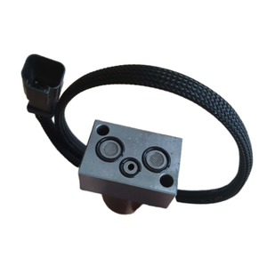 Valvola <span class=keywords><strong>ASS</strong></span> <span class=keywords><strong>Y</strong></span> <span class=keywords><strong>RIPPER</strong></span> D85A BULLDOZER 7013227001 - Product Image 5