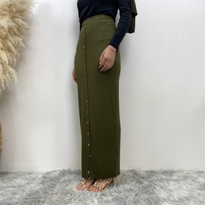 6060 #   กระโปรงทรงดินสอผ้าฝ้ายยืดหยุ่นเต็มตัวสำหรับฤดูร้อน ความยาวคลุมเข่า สไตล์อิสลาม สำหรับผู้หญิงทำงาน ตกแต่งด้วยกระดุมสีทอง - Product Image 2