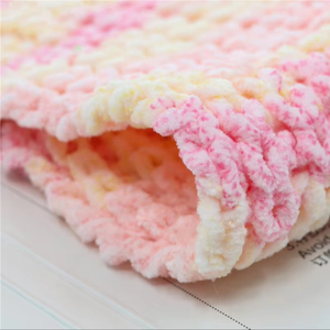 Nhà Máy Trực Tiếp Bán Buôn 1/2nm <span class=keywords><strong>Polyester</strong></span> <span class=keywords><strong>Core</strong></span> <span class=keywords><strong>Spun</strong></span> Sợi 100% Tái Chế Thời Trang Máy Dệt Kim Nhuộm Mô Hình Cho Dệt - Product Image 4