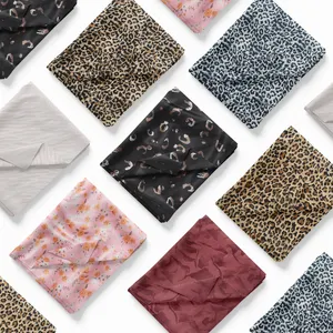 Mới Đến 100% Polyester Hoa In Căng Charmeuse Satin Vải