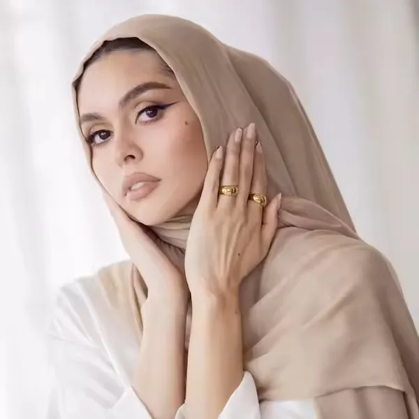 Popular Beautiful Colors Bamboo Woven Modal Scarfs Breathable Good Fabric Modal Viscose Scarf HIjab For Muslim Women shawl