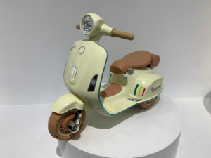 <span class=keywords><strong>3</strong></span>+ Yaş Çocuklar İçin Müzikli, <span class=keywords><strong>3</strong></span> Tekerlekli, Akülü Plastik Elektrikli Araba (Erkek & Kız Çocukları İçin) - Product Image 3