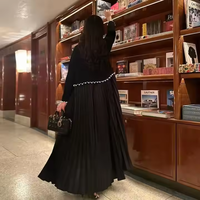 Robe musulmane de haute qualité pour femmes, style marocain et Dubaï, plissée, ornée de perles, noire, ouverte, type abaya.