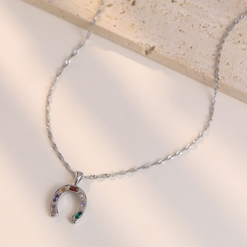 tulip necklace in golden color