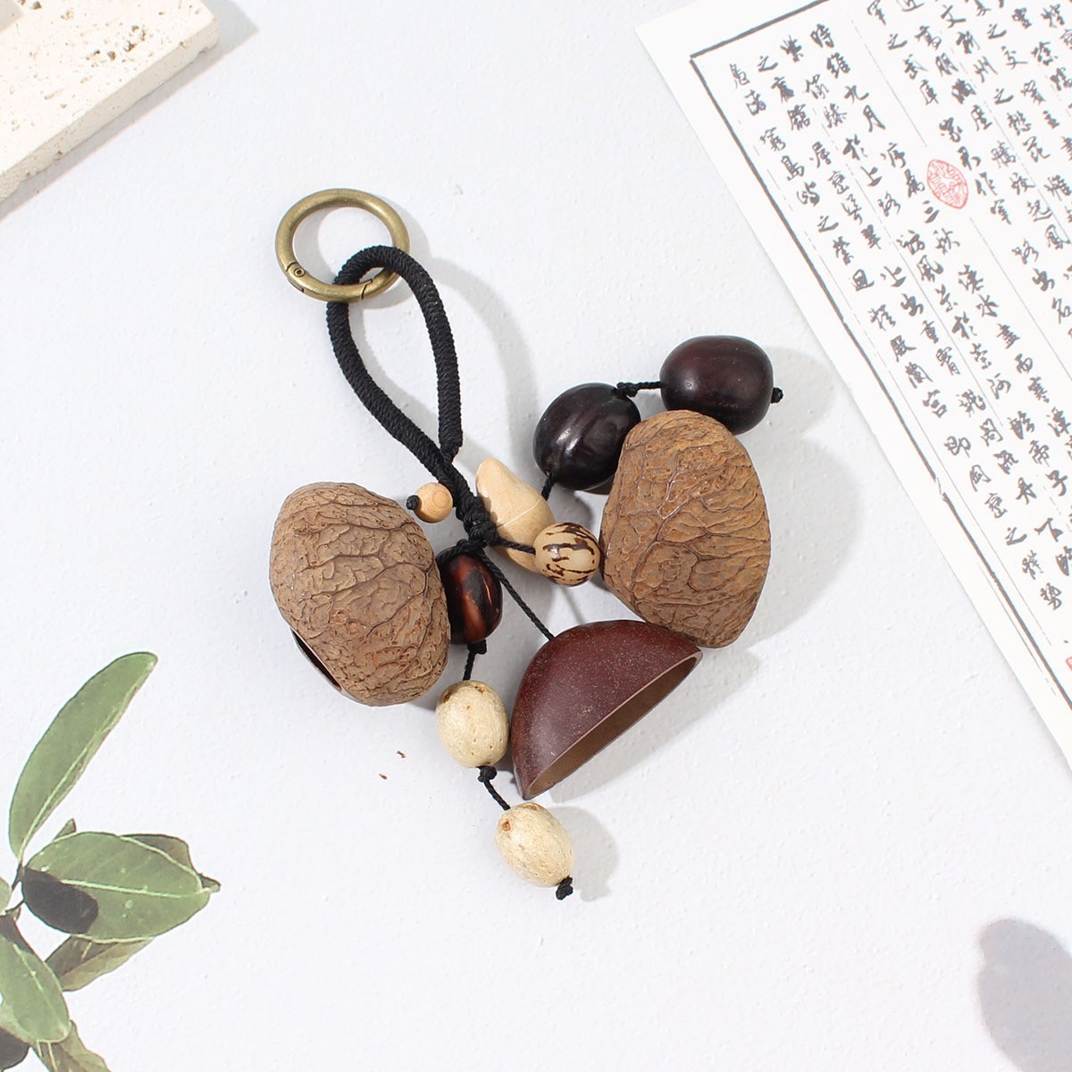 Ruisseau (sac de coquille de fruit accrochant des ornements)