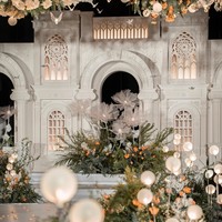 Château de Scène Lumineux sur Mesure pour Décoration de Mariage