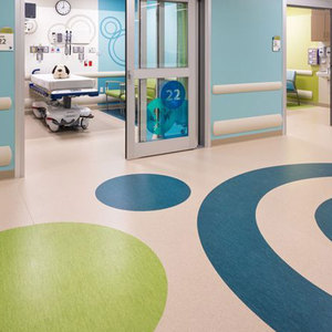 Revêtement de sol en caoutchouc EPDM antidérapant, ignifuge, écologique, imperméable et durable pour salle de sport à domicile et hôpital - Product Image 1