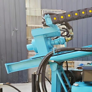 Boorinstallatie op rupsbanden of wielen, 300m boordiepte, hydraulische boorinstallatie voor waterputten met modderpomp, te koop - Product Image 5