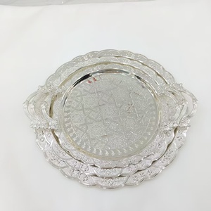 Plateau de service en métal de luxe, plaqué or, élégant ensemble de plateaux et de plats à fruits avec des couleurs blanc et <span class=keywords><strong>noir</strong></span> - Product Image 2