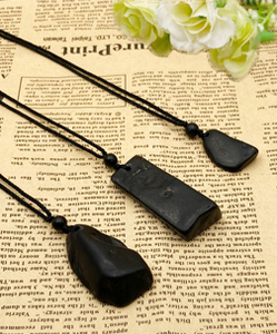 Quantum-colgante de piedra Natural de Shungite, collar de iones de energía escalar, Colgante de Piedra caída - Product Image 3