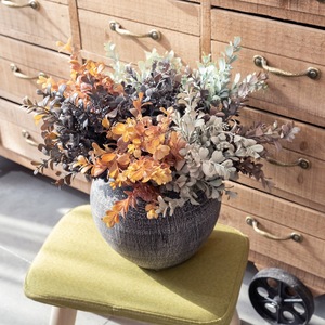 Bouquet de fleurs artificielles CallaFloral gris et brun foncé en plastique haute simulation pour décoration intérieure CL11003 - Product Image 1