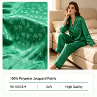 Tissu Jacquard 100% Polyester en Gros, Anti-Plis, Confortable pour Pyjamas, Vêtements de Nuit et Tenues Décontractées pour Femmes et Hommes