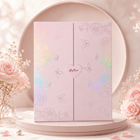 Boîte cadeau rose romantique personnalisée, emballage rigide en papier floral avec fermoir en forme de cœur pour cadeaux de mariage et produits de beauté, fournisseur