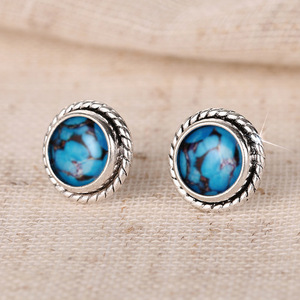 Orecchini a Perno Vintage con Effetto Turchese e Accenti in Resina, Eleganti Gioielli da Donna per Uso Quotidiano e Regalo - Product Image 6