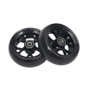 Pièces de <span class=keywords><strong>fauteuil</strong></span> roulant Roulette de roue avant de <span class=keywords><strong>fauteuil</strong></span> roulant durable en alliage d'aluminium de 4 pouces pour <span class=keywords><strong>fauteuil</strong></span> roulant manuel - Product Image 1