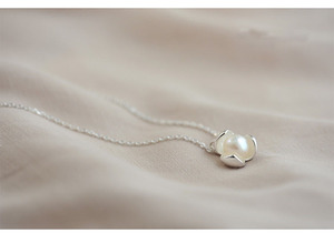 Collane <span class=keywords><strong>con</strong></span> Ciondoli in Argento Sterling 925 <span class=keywords><strong>con</strong></span> Quadrifoglio e Perla per Donna Gioielli di Tendenza - Product Image 4