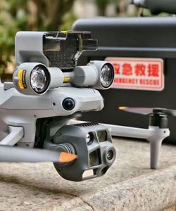 โดรนรุ่น Global Edition Matrice 4T Plus Combo ชุดเรือธงใหม่ พร้อมกล้องถ่ายภาพความร้อนอินฟราเรด ควบคุมระยะไกลด้วย GPS 10 กม. - Product Image 2