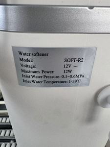 <span class=keywords><strong>Adoucisseur</strong></span> d'eau domestique entièrement automatique avec boîtier en acier inoxydable ou en plastique, options de modèles disponibles - Product Image 6