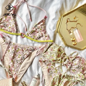 Fabrication de maillots de bain 2024 Bikini sexy pour femmes Logo personnalisé Maillot de bain deux pièces Floral Push up Ensemble de bikini design Personnalisable - Product Image 3