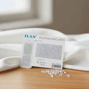 Adesivi con Strass Ilan 6mm 504pz Bianco Lucido Grande Formato - Product Image 3