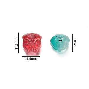 Cuentas de cristal coloridas con forma de león, forma irregular con agujeros rectos para hacer pulseras, cuentas dispersas de estilo chino - Product Image 2