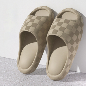 New Checks Pattern Summer Sandals Outdoor Eva Light Soft Non-Slip Sandal Man Woman <b>Slippers</b> - Product Image 2