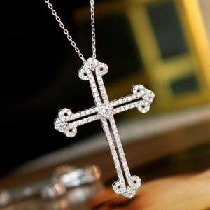 Collana con Ciondolo a Croce in Argento 925 Placcato Rodio con Cristalli e Strass, Catena a Serpente Unisex Religiosa Cristiana - Product Image 1