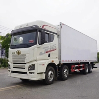 Camion frigorifique poids lourd 8x4 haut de gamme 460 CV avec double couchette et toit surélevé pour la logistique longue distance